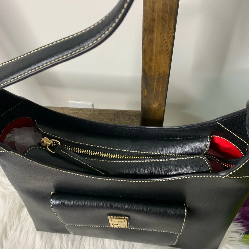 Dooney & Bourke this elegant